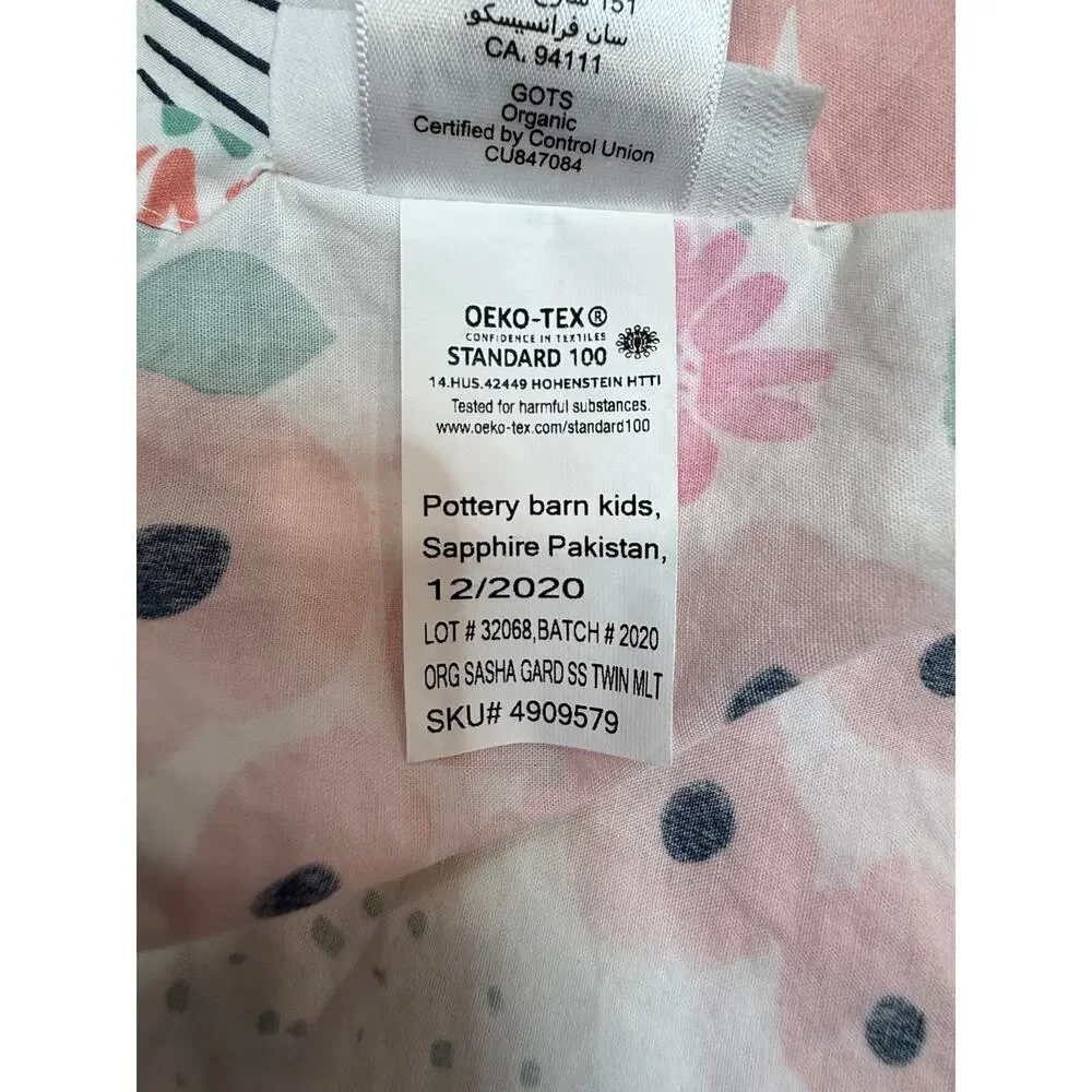 Pottery Barn Kids Sasha's Garden Twin Flat Sheet Organic Cotton Botanical Animal